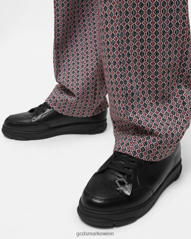 unverzichtbare Nami-Sneaker GCDS Männer Schuhwerk Schwarz V0XTXR163