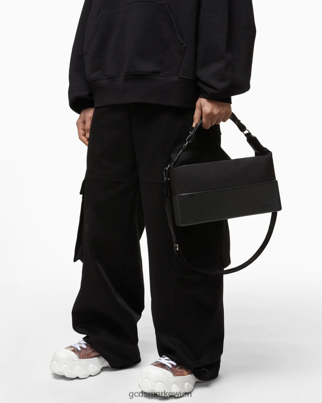 Mittlere Matilda-Nylontasche GCDS Männer Zubehörteil Schwarz V0XTXR257